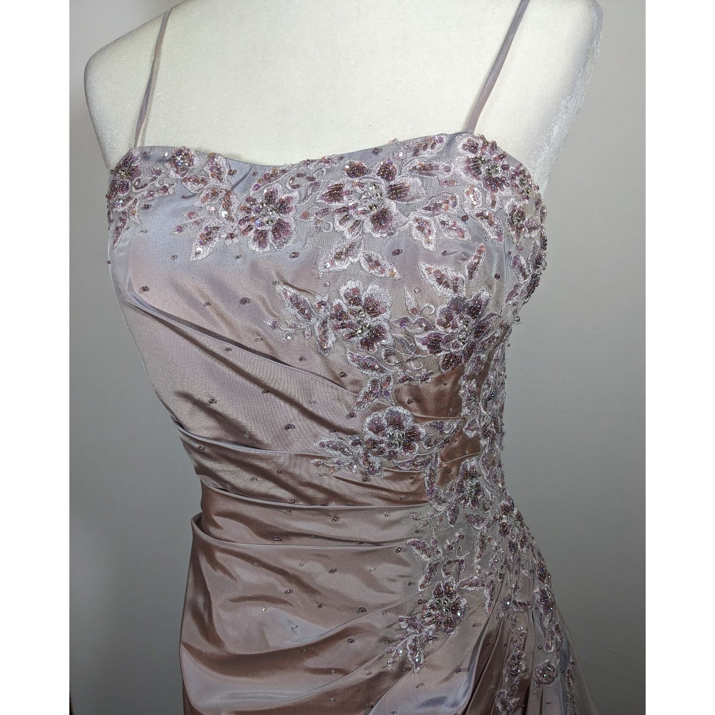 Vintage Saison Blanche Couture Grey/Purple Floral Beaded Prom/Wedding Dress
