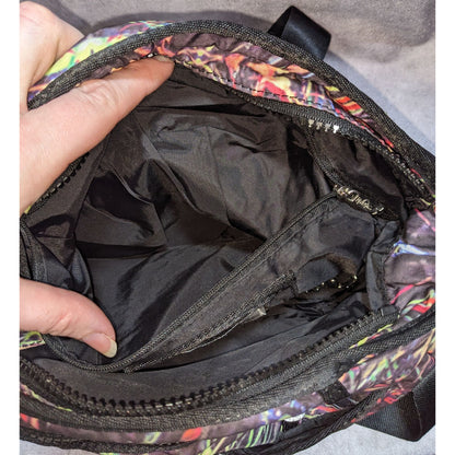 Kipling Vintage 90s Crossbody Bag With Abstract Pattern & Multiple Pockets