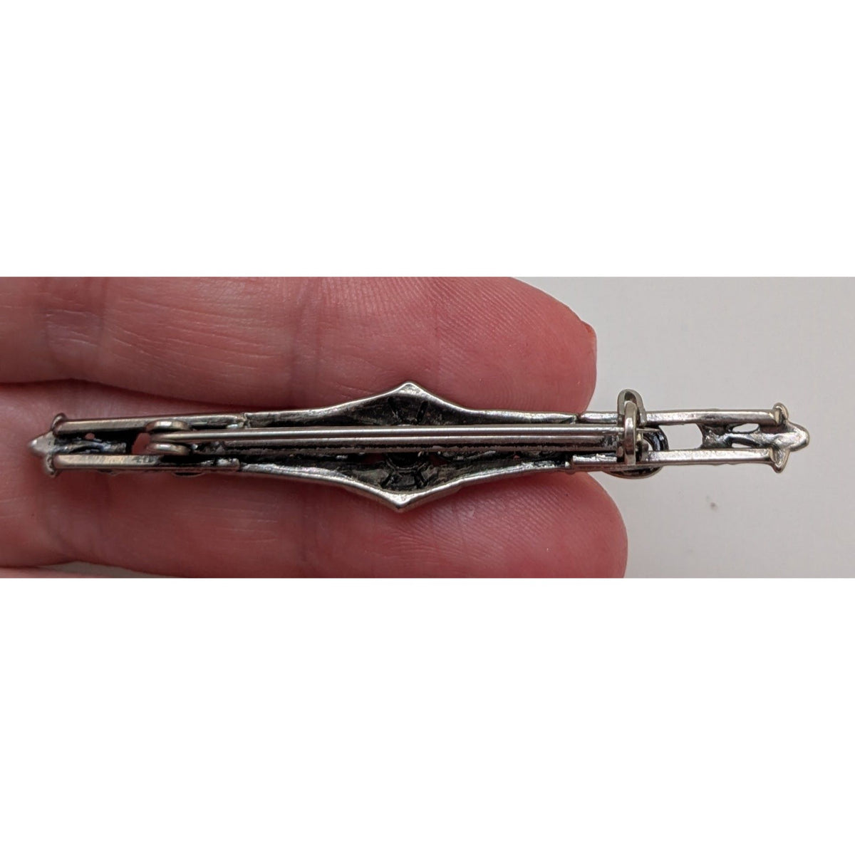 Vintage Art Deco Rhinestone Silver Tone Horseshoe Bar Brooch 2 1/2 Inch