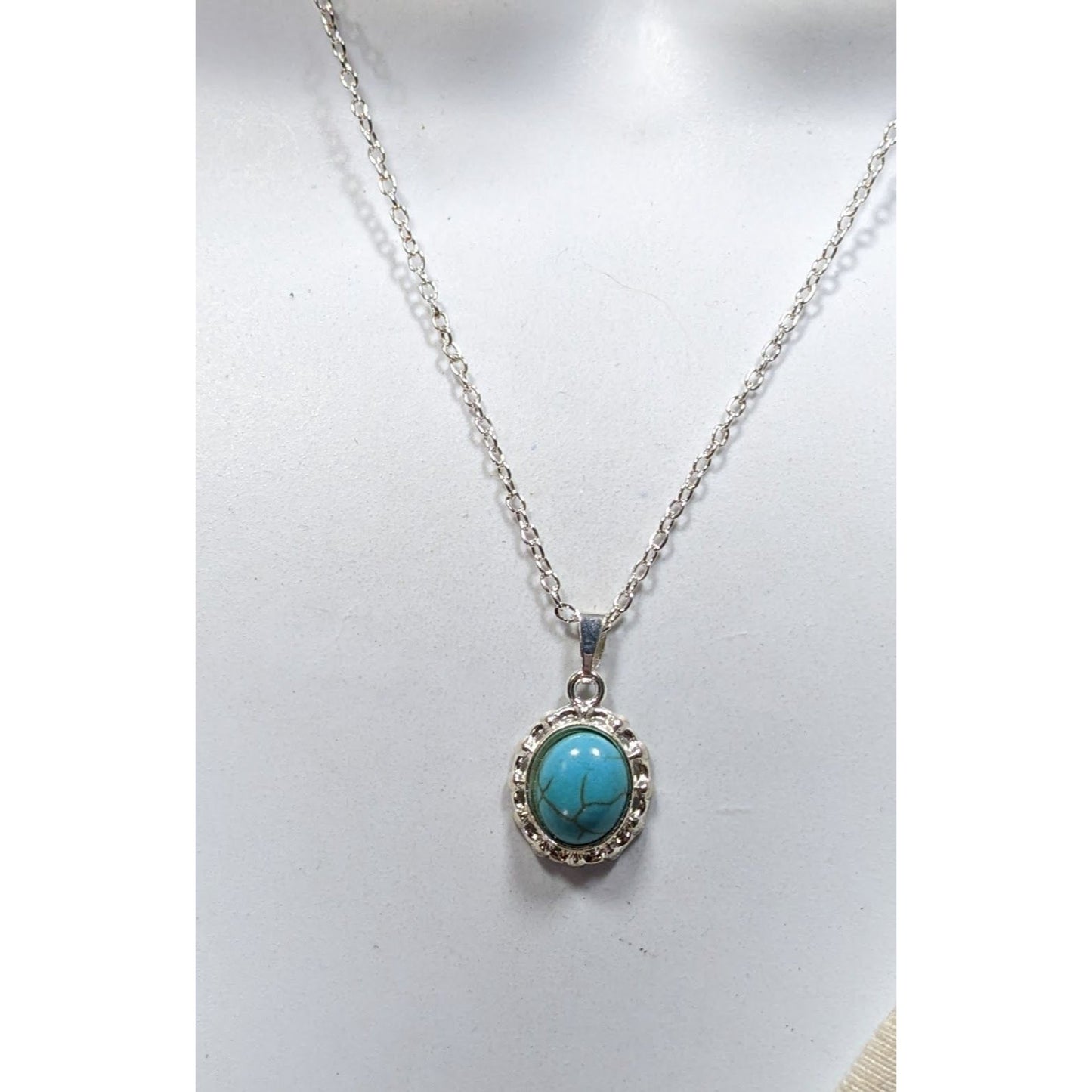 Southwestern Faux Turquoise Oval Pendant Silver Tone Filigree Necklace
