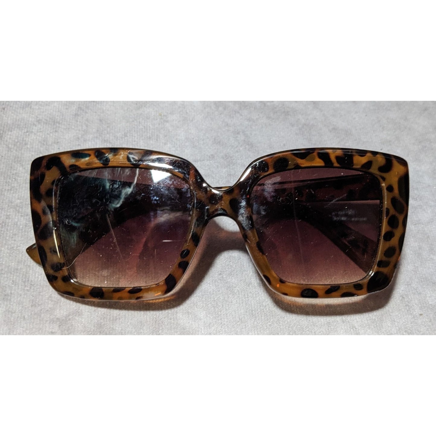 Lauren Conrad Retro Chunky Leopard Sunglasses