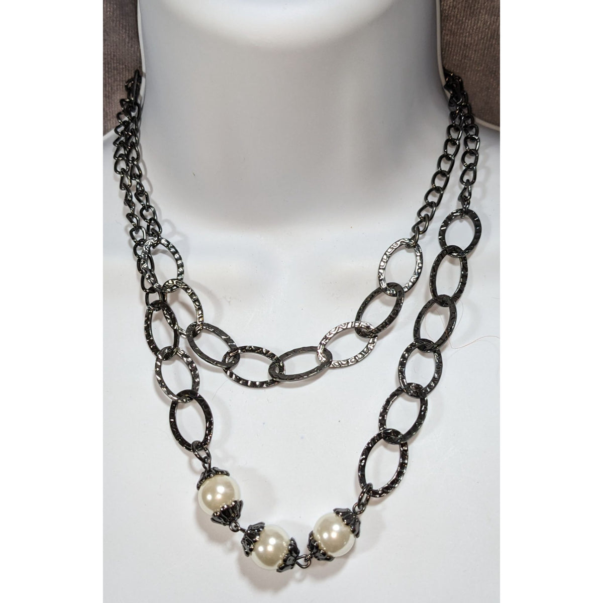 Glam Goth Chunky Gunmetal Cream Faux Pearl Double Strand Necklace 15 Inch