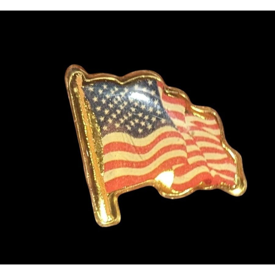 Vintage Gold Tone United States Flag Lapel Pin