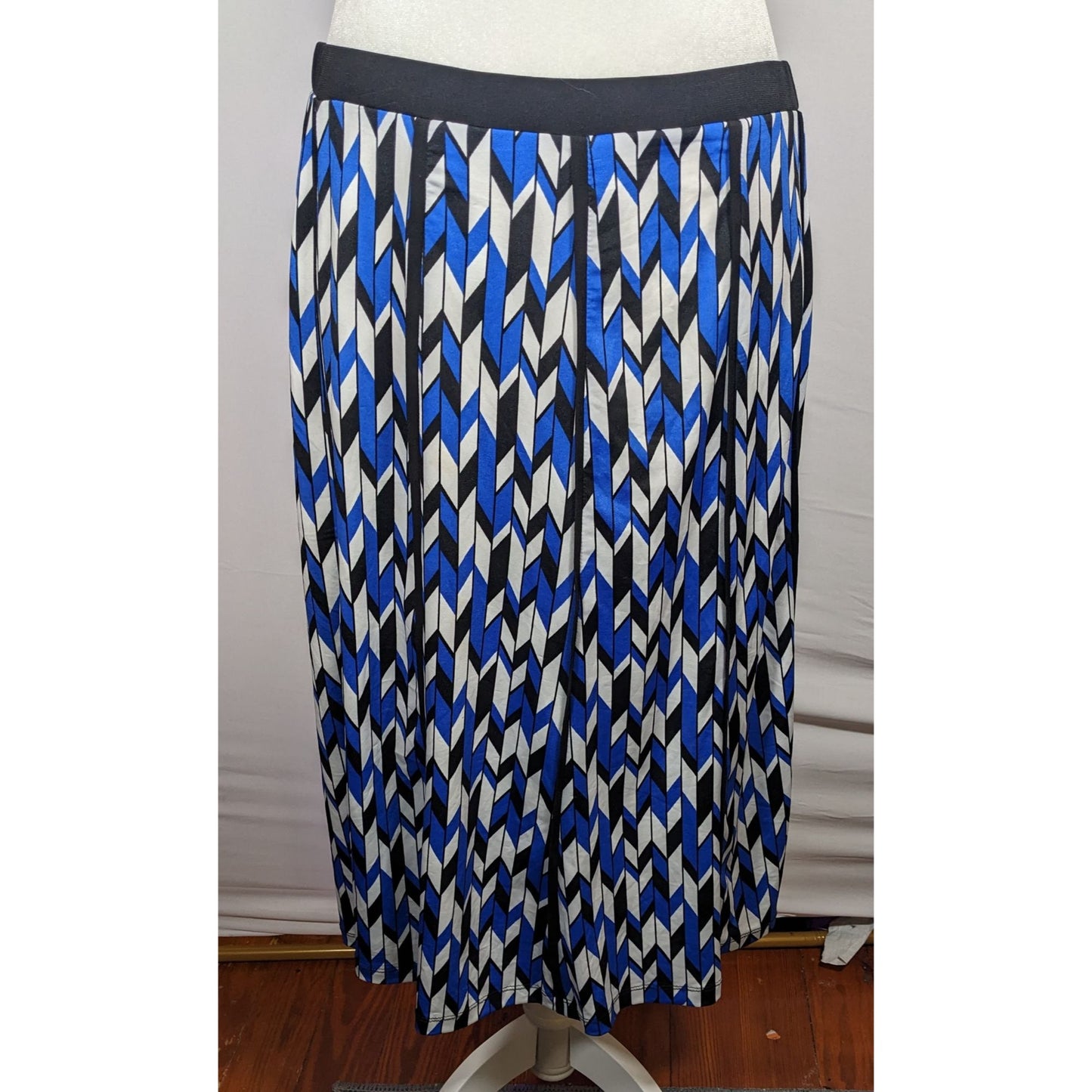 NYCC Blue White And Grey Geometric Print Skirt