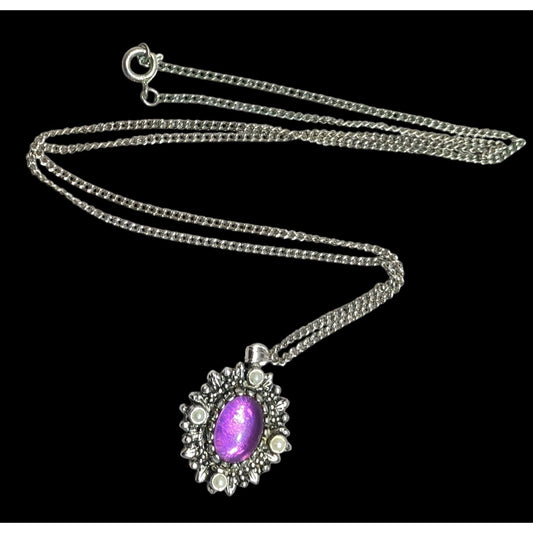 Vintage Sarah Coventry Catherine Gothic Purple Cabochon Pendant Necklace