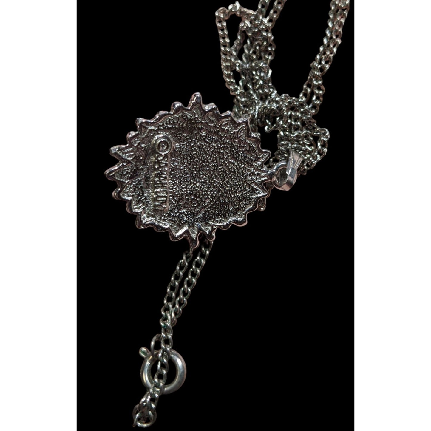 Vintage Sarah Coventry Catherine Gothic Purple Cabochon Pendant Necklace