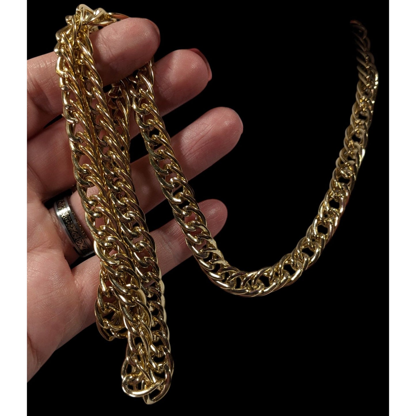 Classic Lightweight Bright Gold Tone Chain Necklace