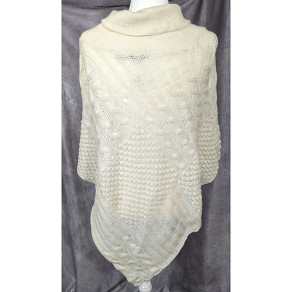 Retro Boho Chic Cream Knit Asymmetrical Poncho