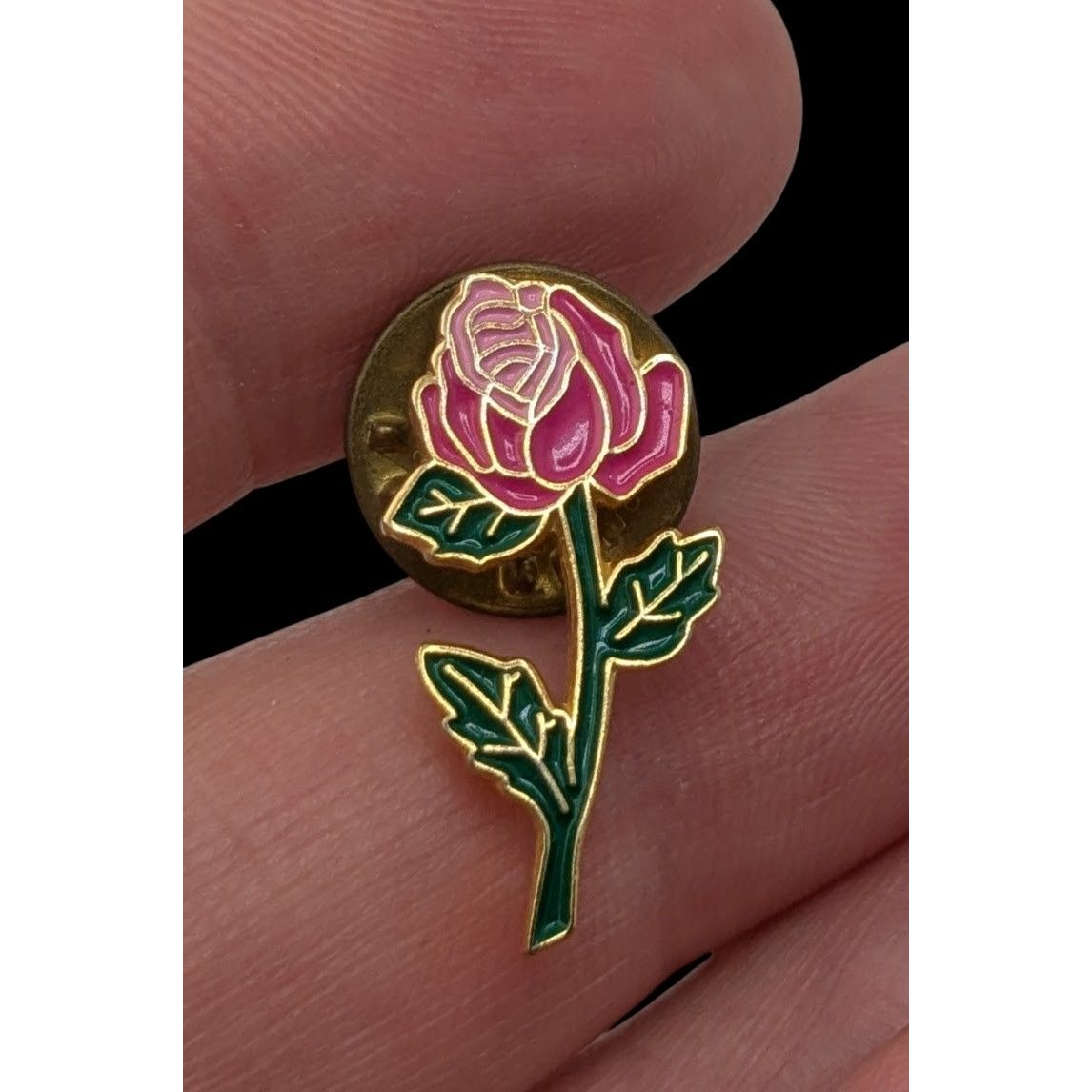 Romantic Pink Rose Enamel Lapel Pin Floral Gold Tone Brooch