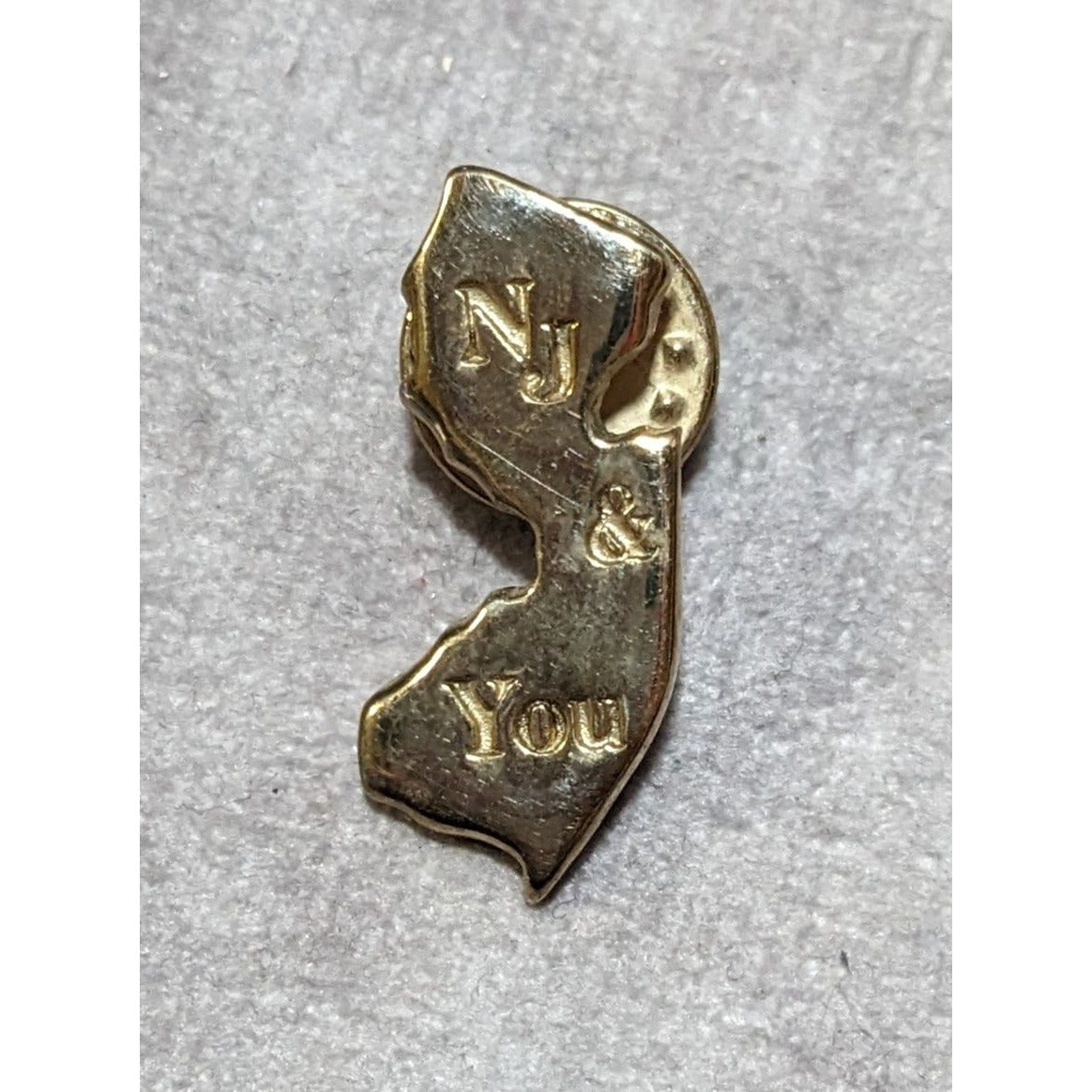 New Jersey & You Gold Tone Souvenir Lapel Pin