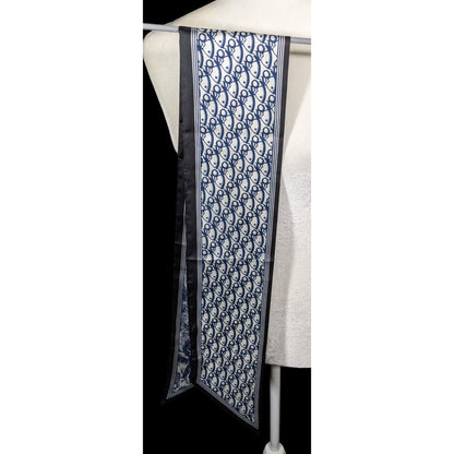 Animal Themed Blue And White Reversible Lightweight Scarf