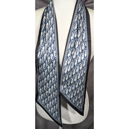 Animal Themed Blue And White Reversible Lightweight Scarf
