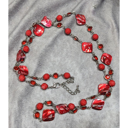 Mermaidcore Beachy Red Shell And Gem Beaded Necklace
