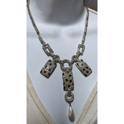 Retro Glam Silver Rhinestone Statement Necklace