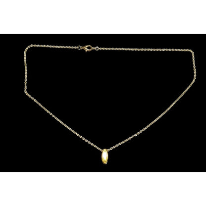 Minimalist Gold Pendant Necklace