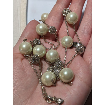 Vintage Glam Carolee Rhinestone Pearl Station Necklace