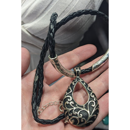 Victorian Gothic Floral Scroll Teardrop Black And Silver Tone Pendant Necklace