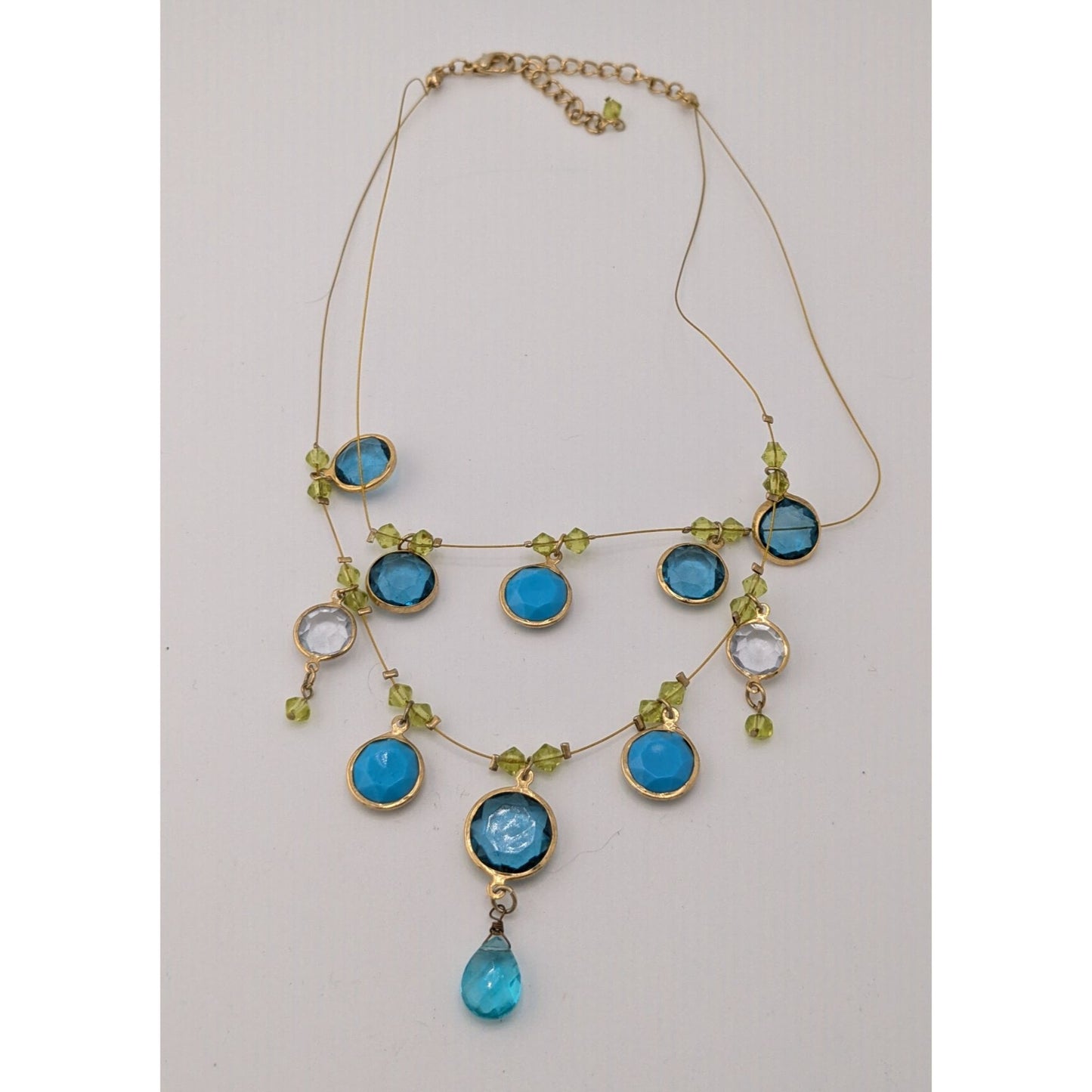 Elegant Blue And Green Gemmed Gold Tone Wire Necklace