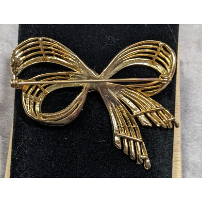 Vintage Glam Gold Tone Bow Shaped  Brooch