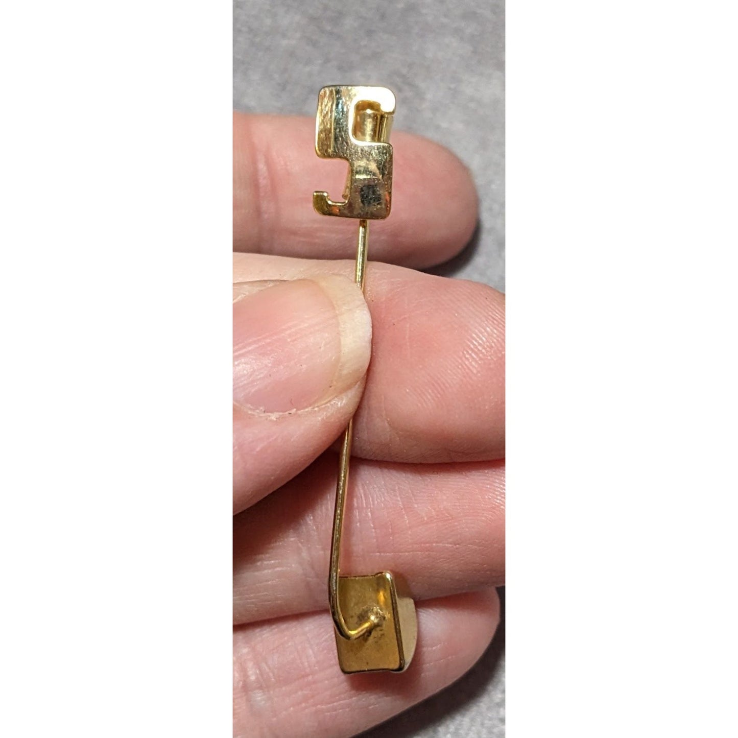 Vintage Gold Tone Abstract Minimalist Stick Pin