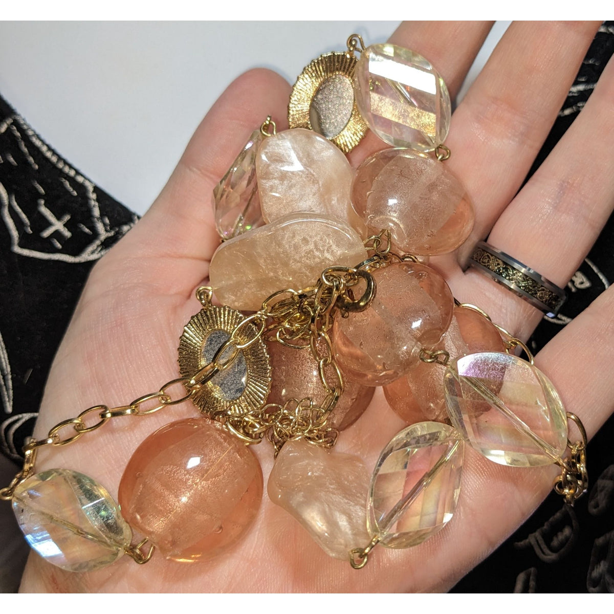 Charming Charlie Boho Acrylic Pink Iridescent Beaded Necklace 32 Inch