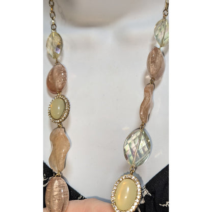 Charming Charlie Boho Acrylic Pink Iridescent Beaded Necklace 32 Inch