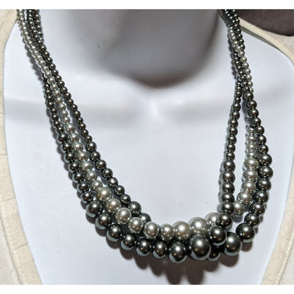 Silver Twisted Pearl Necklace