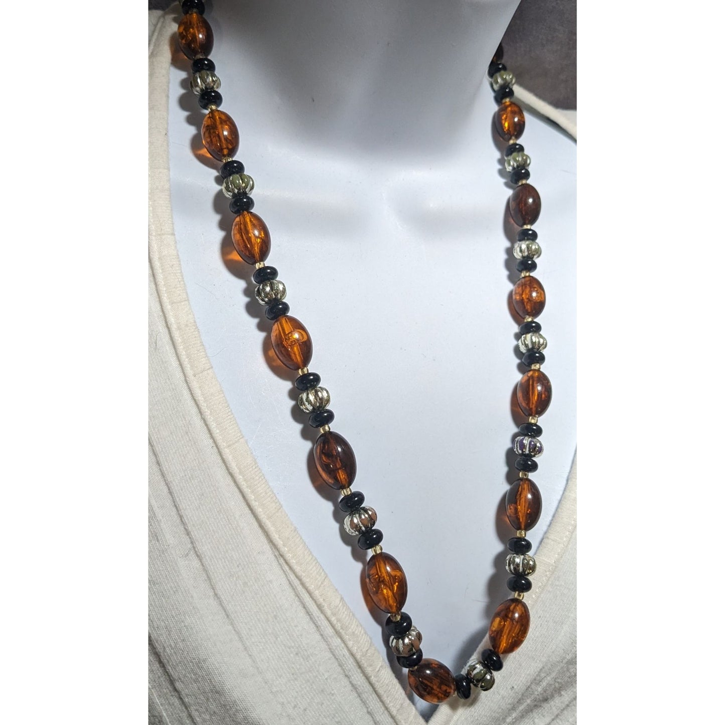 Retro Tortoise Honey Beaded Necklace