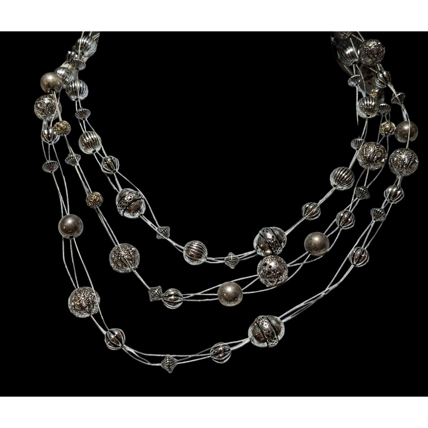 Silver Beaded Floating Necklace