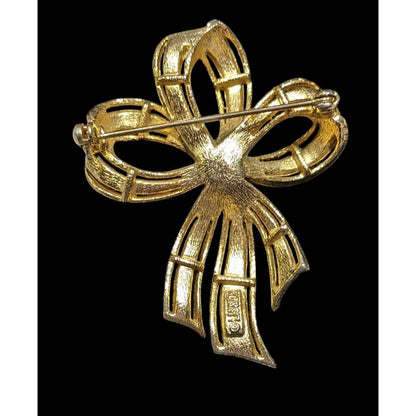 Vintage Lisner Gold Town Bow Brooch With Faux Pearl Accent