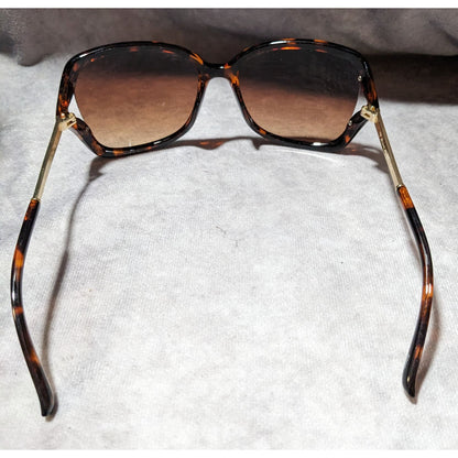 Tahari Butterfly Tortoise Trendy SUnglasses