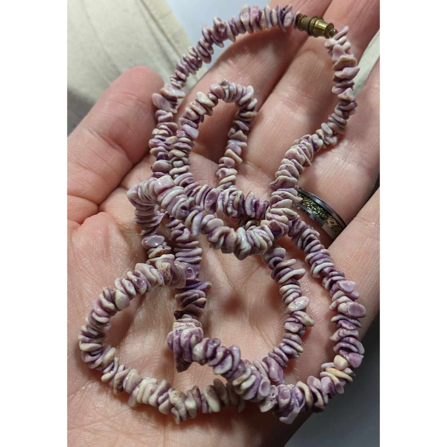 Vintage Purple & White Shell Bead Necklace With Barrel Closure