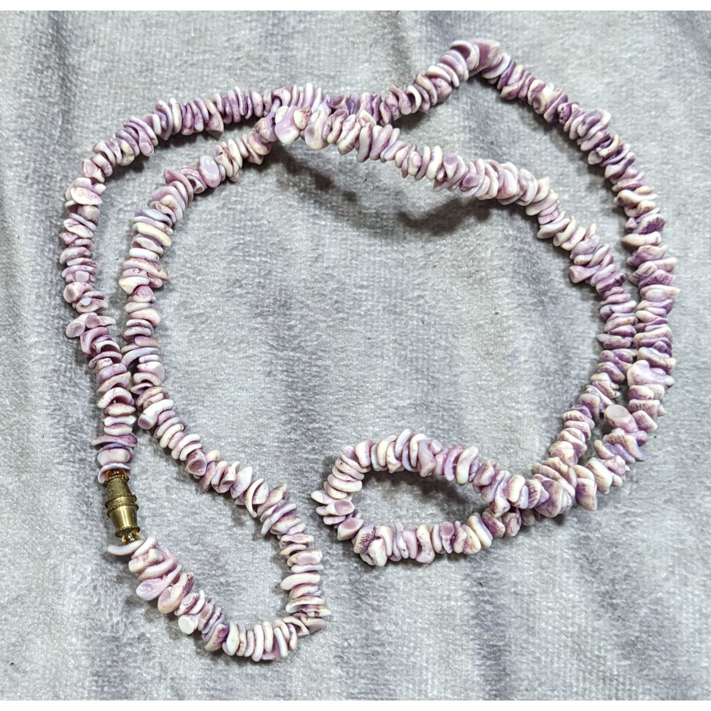 Vintage Purple & White Shell Bead Necklace With Barrel Closure