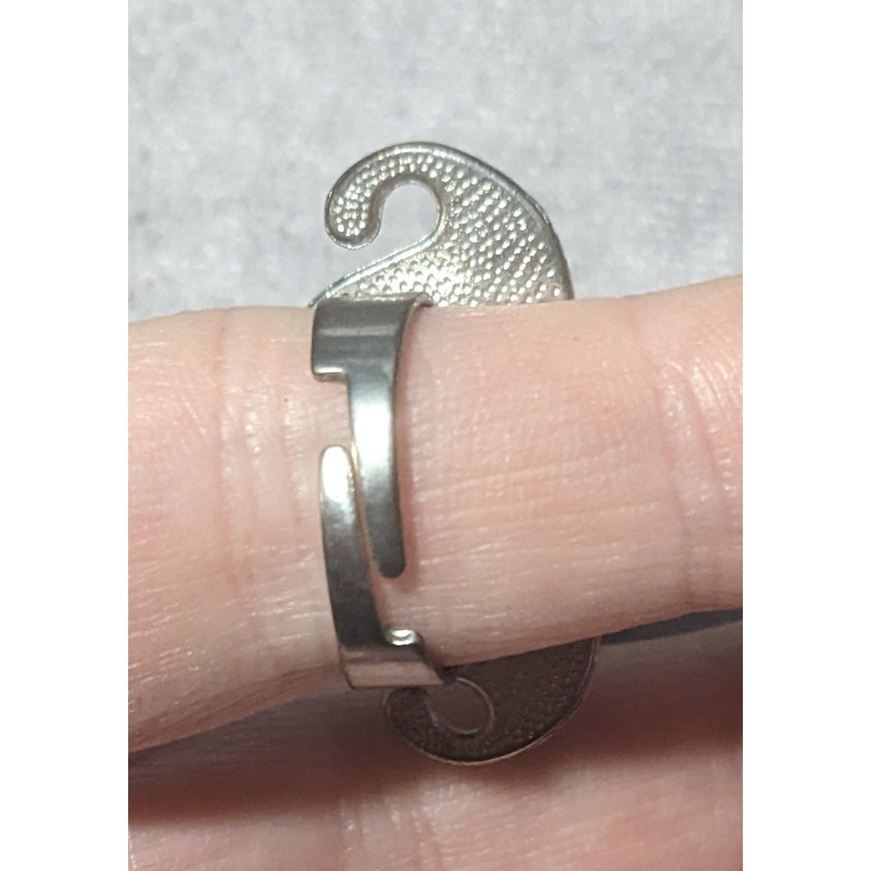 Vintage 90s Moustache Adjustable Mood Ring Size 7 1/2