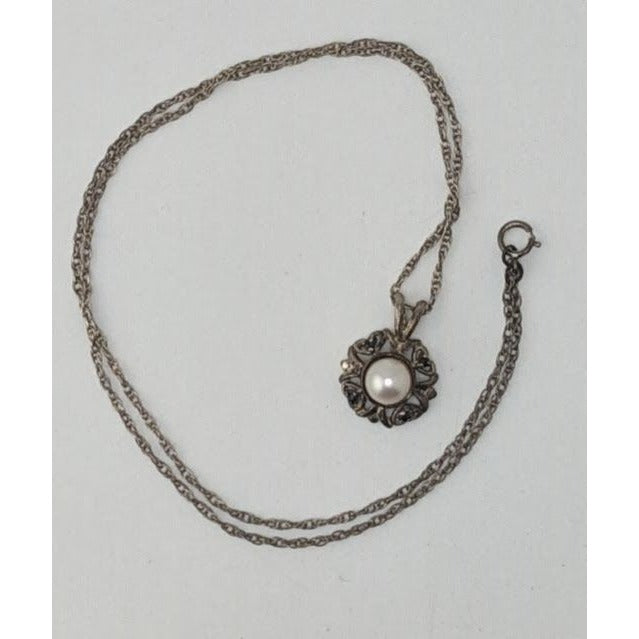 Sterling Silver Pearl Pendant Necklace 925 Signed Vintage Romantic Jewelry