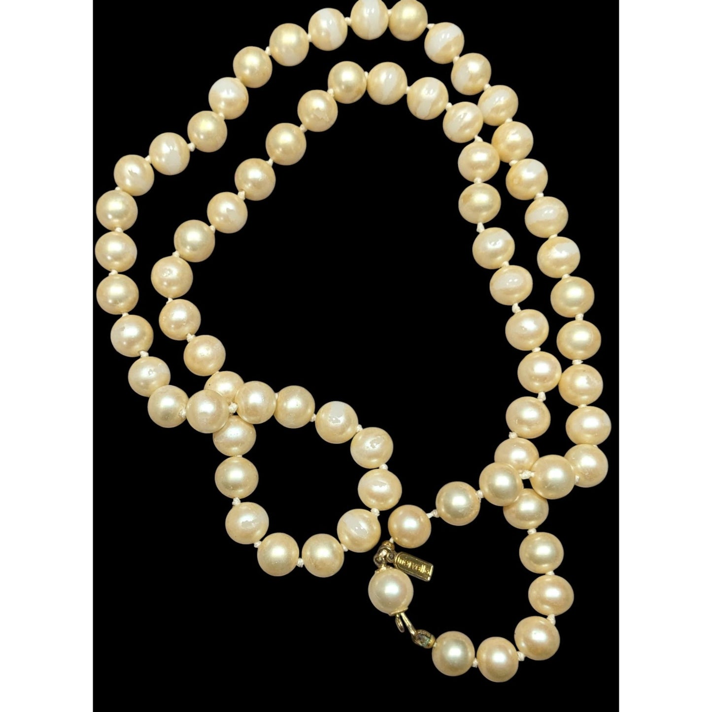 Vintage Marvella Cream Faux Pearl Necklace
