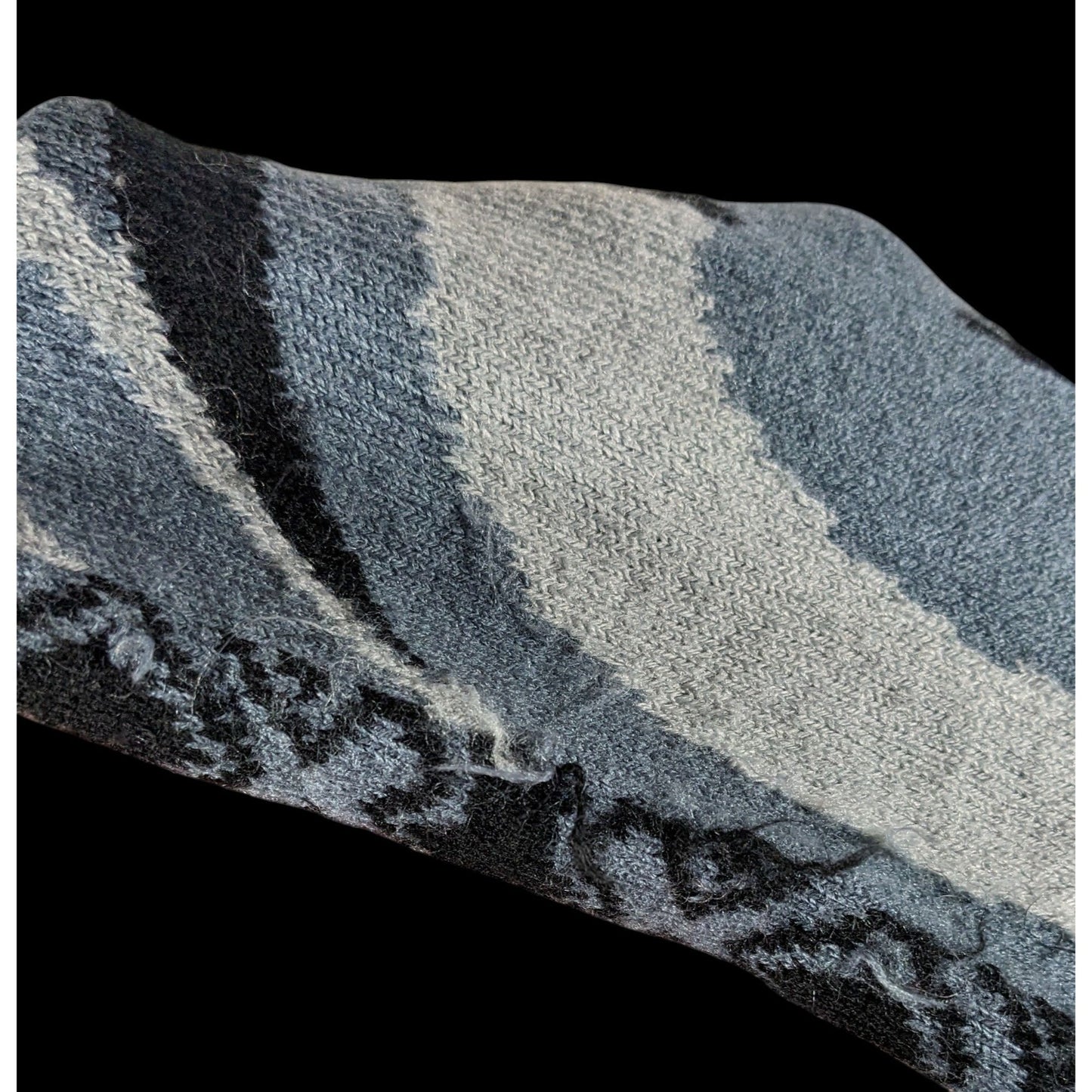 Blizzard Diablo Gothic Black And Grey Officially Licensed Reversible Scarf