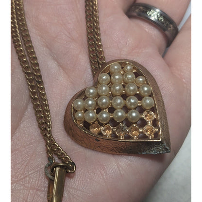 Vintage Pearl Heart Necklace For Upcycle/Repair