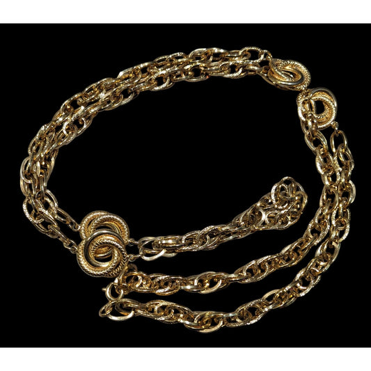 Elegant Chain Necklace With Snake Texture Engraved Accents Gold Tone