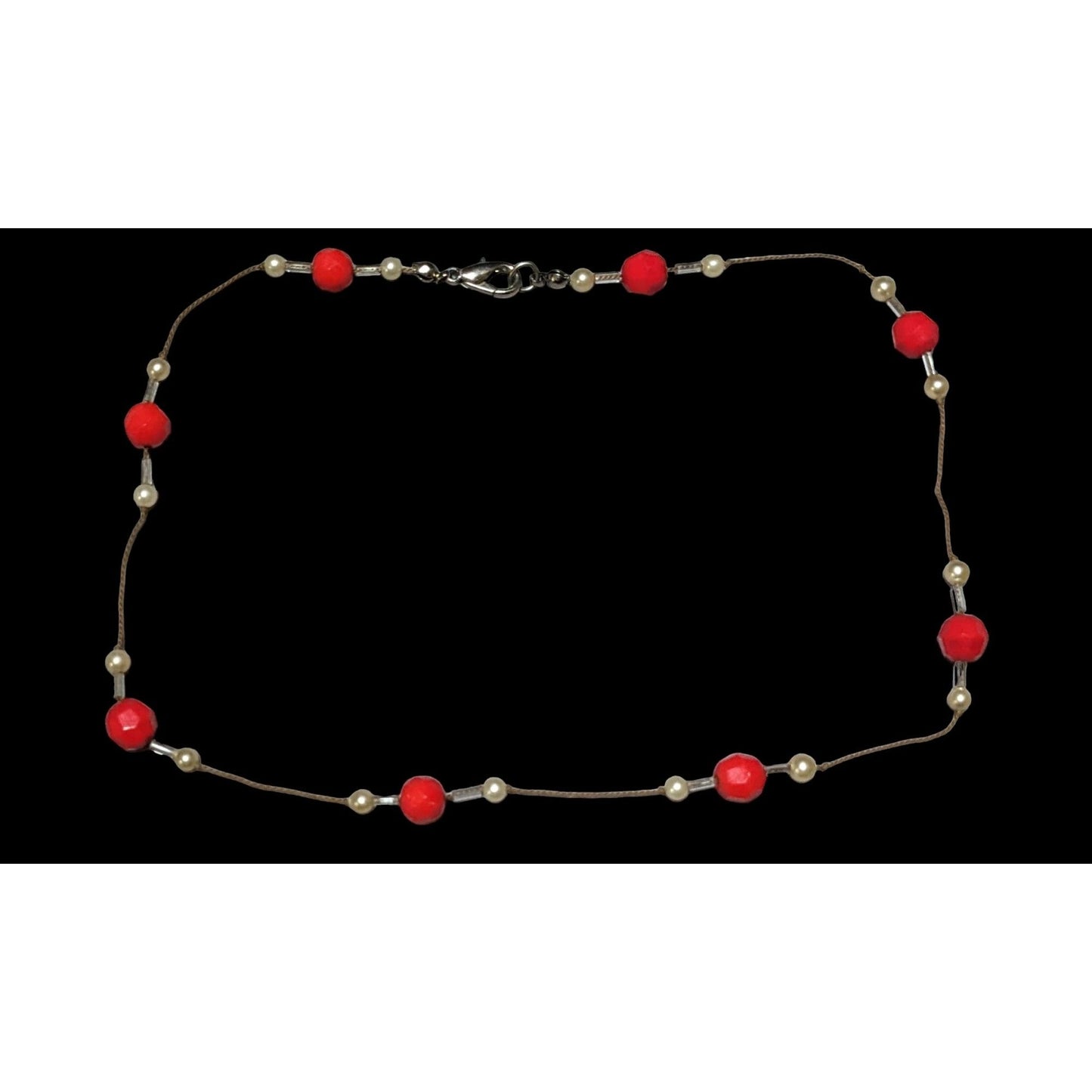 Minimalist Red And White Glass Pearl Beaded Necklace