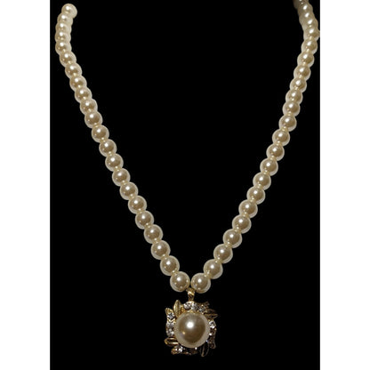 Vintage Floral Gold Pearl Rhinestone Pendant Necklace