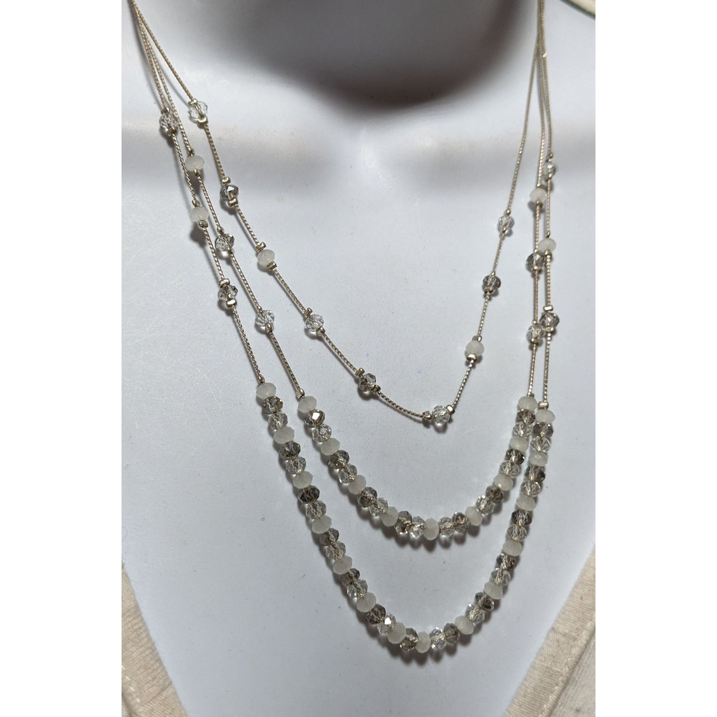 Multilayer Clear And White Glass Beaded Necklace