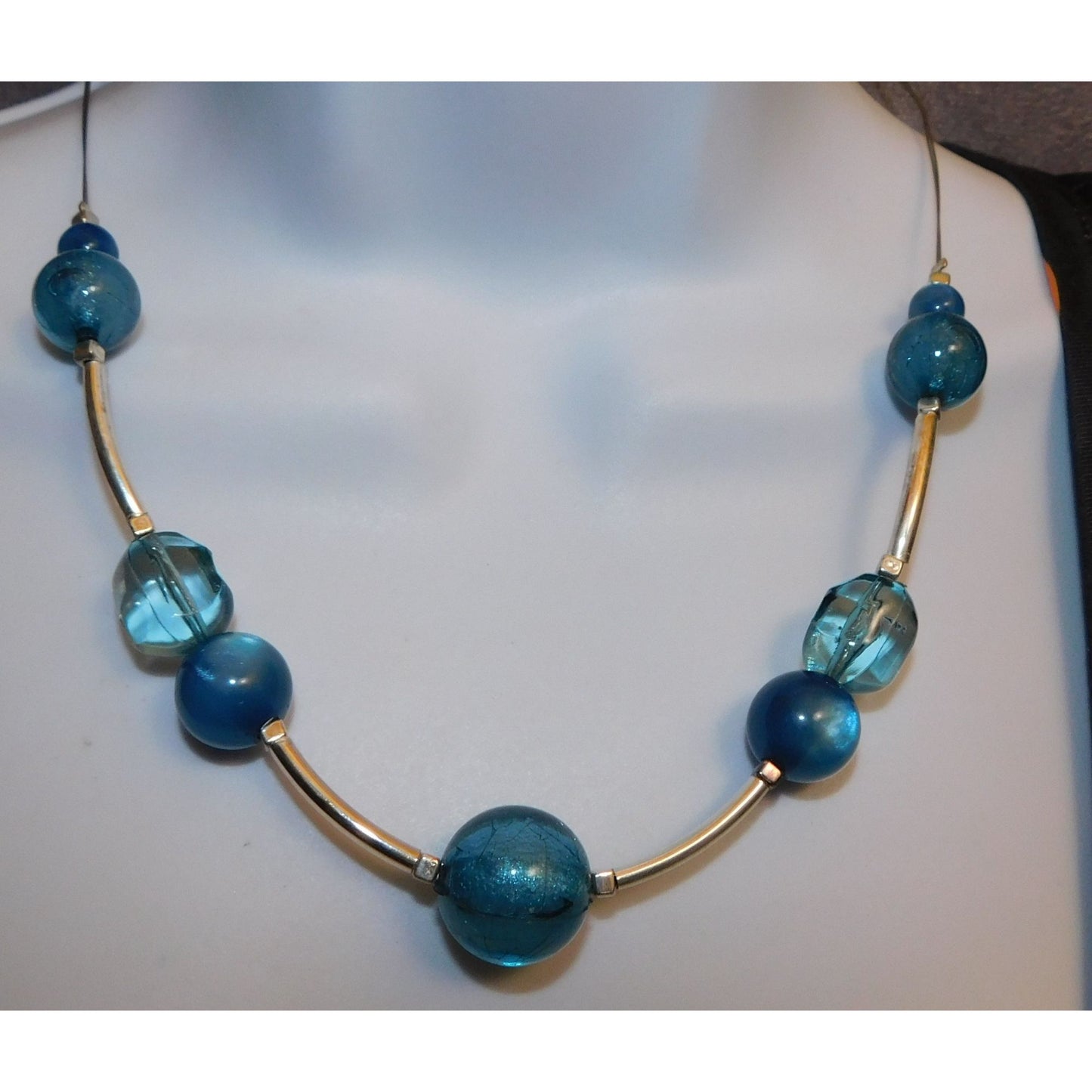 Abstract Blue Crackle And Silver Tone Beaded Necklace