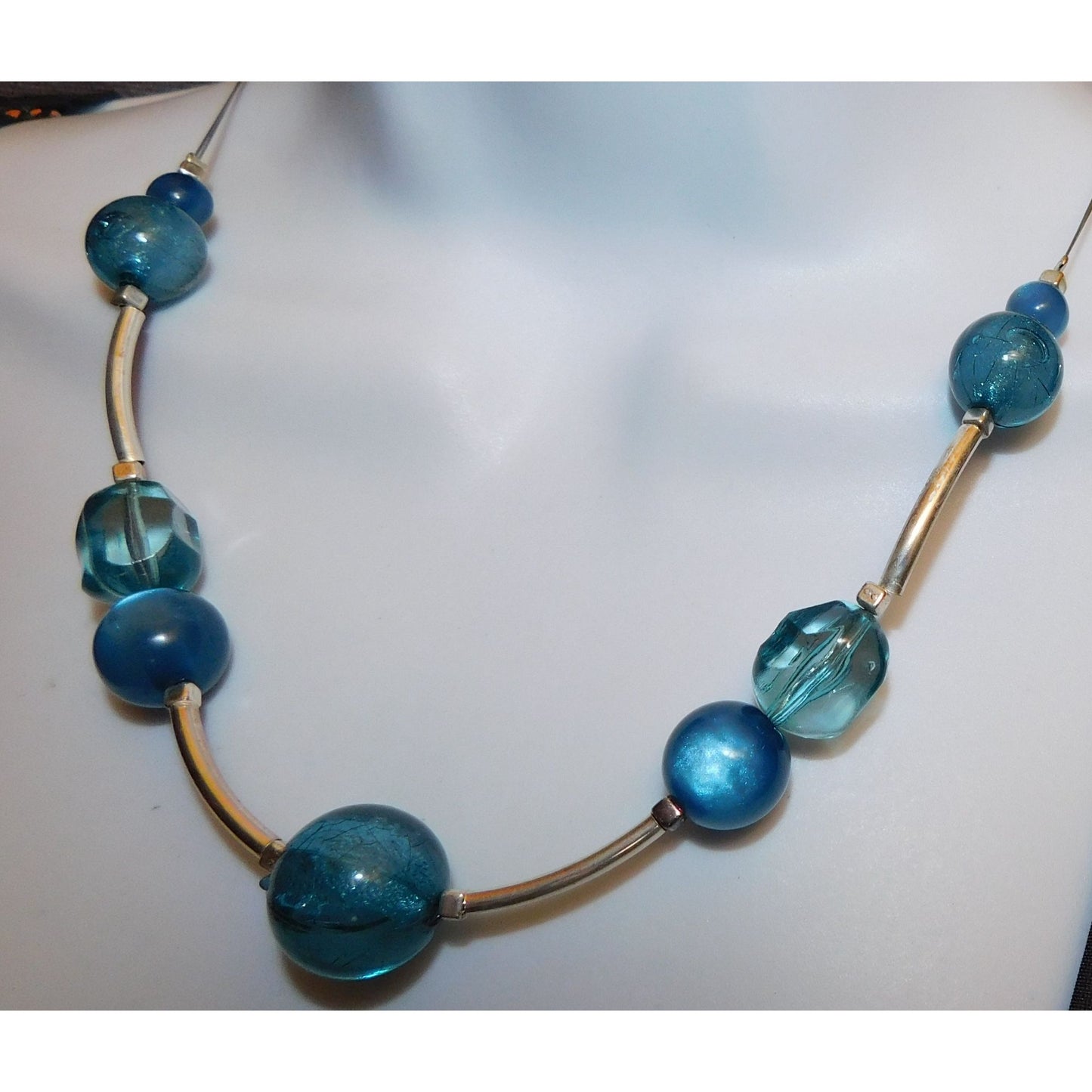 Abstract Blue Crackle And Silver Tone Beaded Necklace
