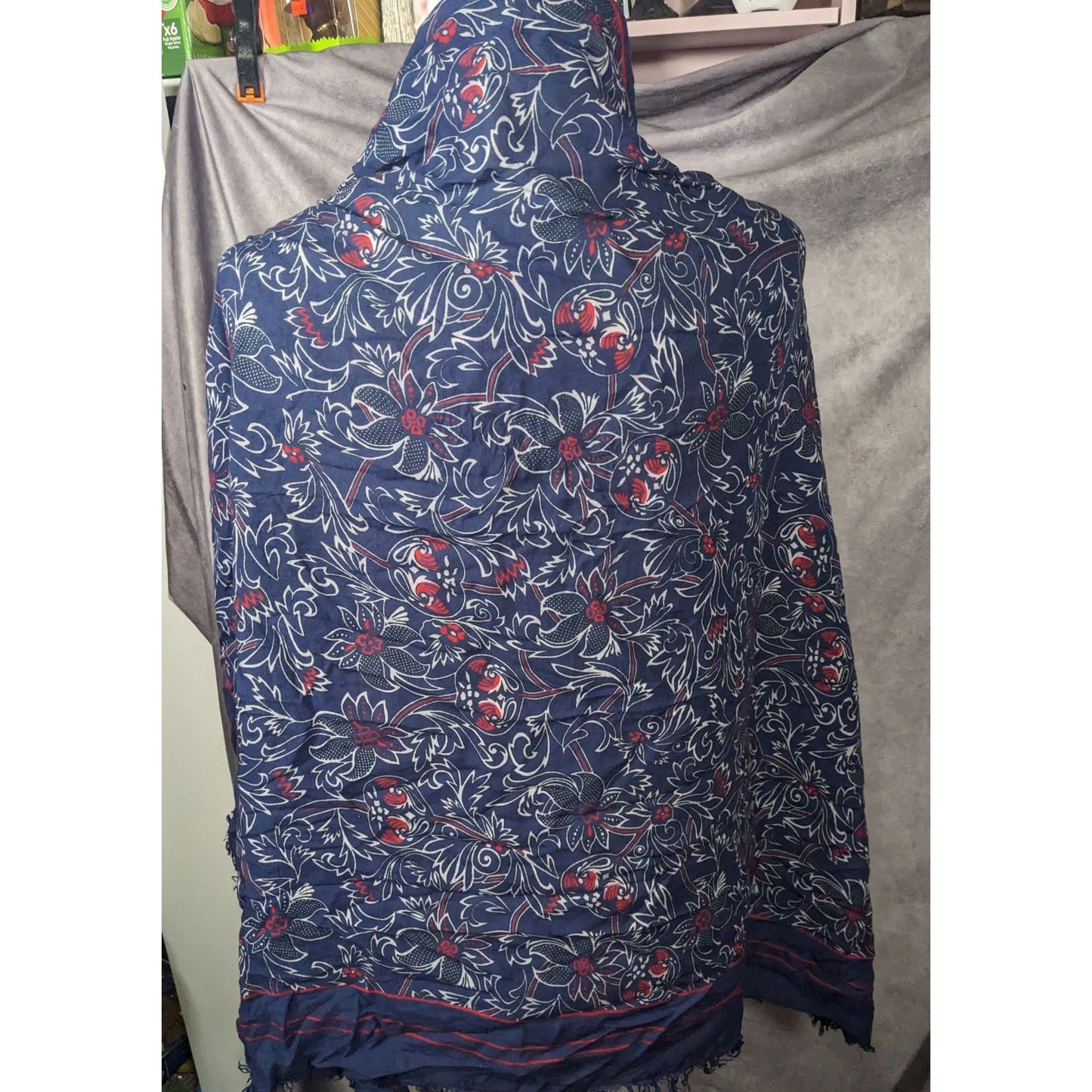 Les Petites France Blue And White Floral Scarf