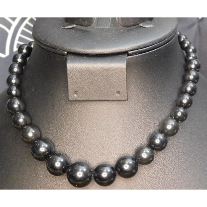 Simple Black Gothic Chunky Beaded Necklace