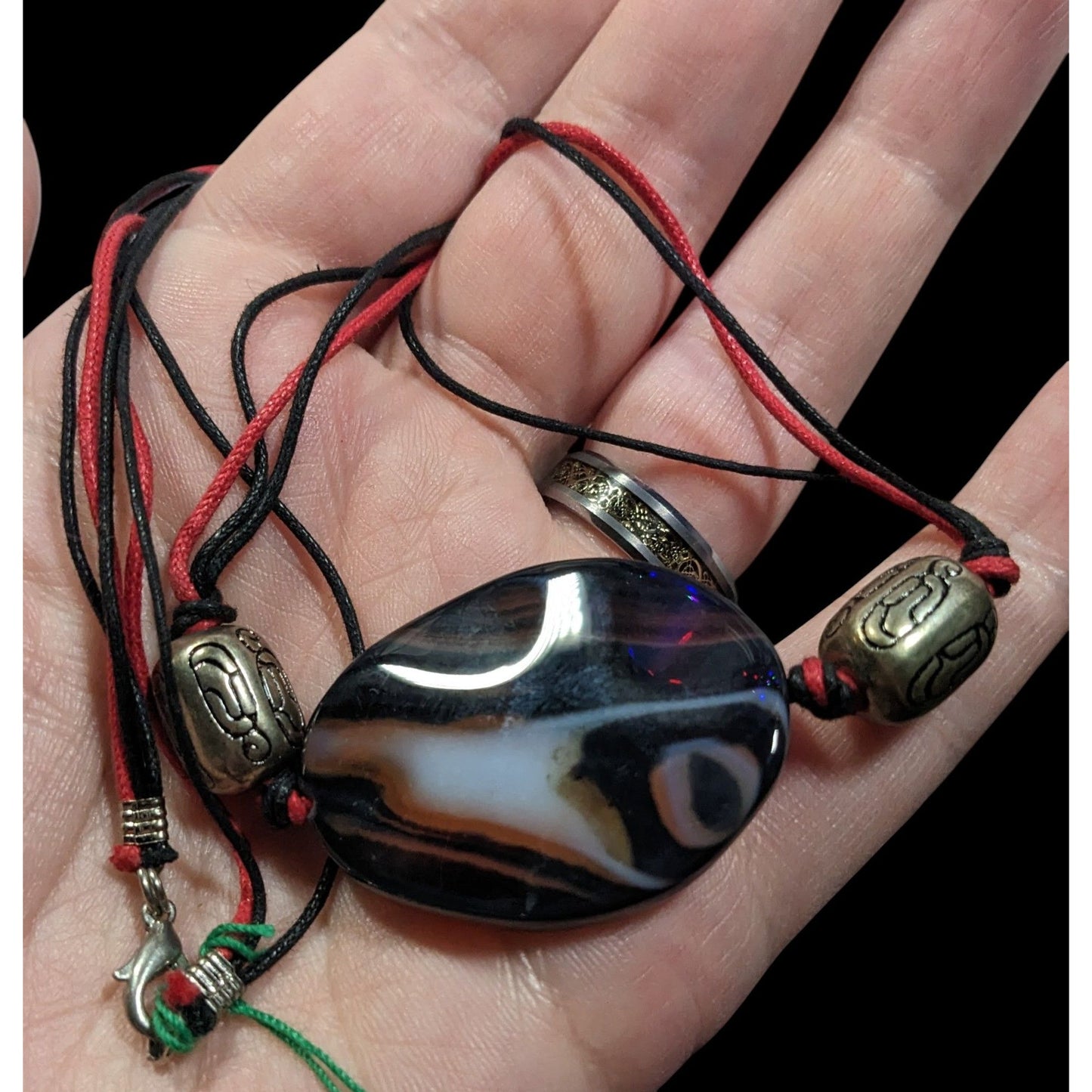 Handmade Connection Stone Red And Black Pendant Necklace