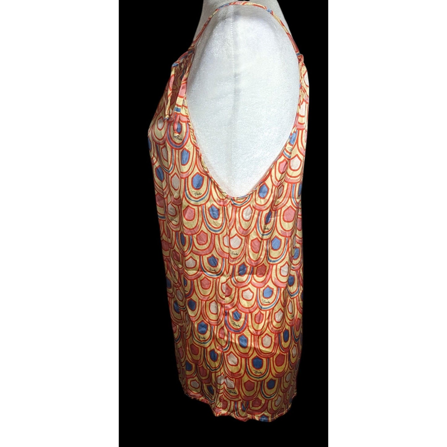 Vintage Designer Rainbow Scalloped Print Top