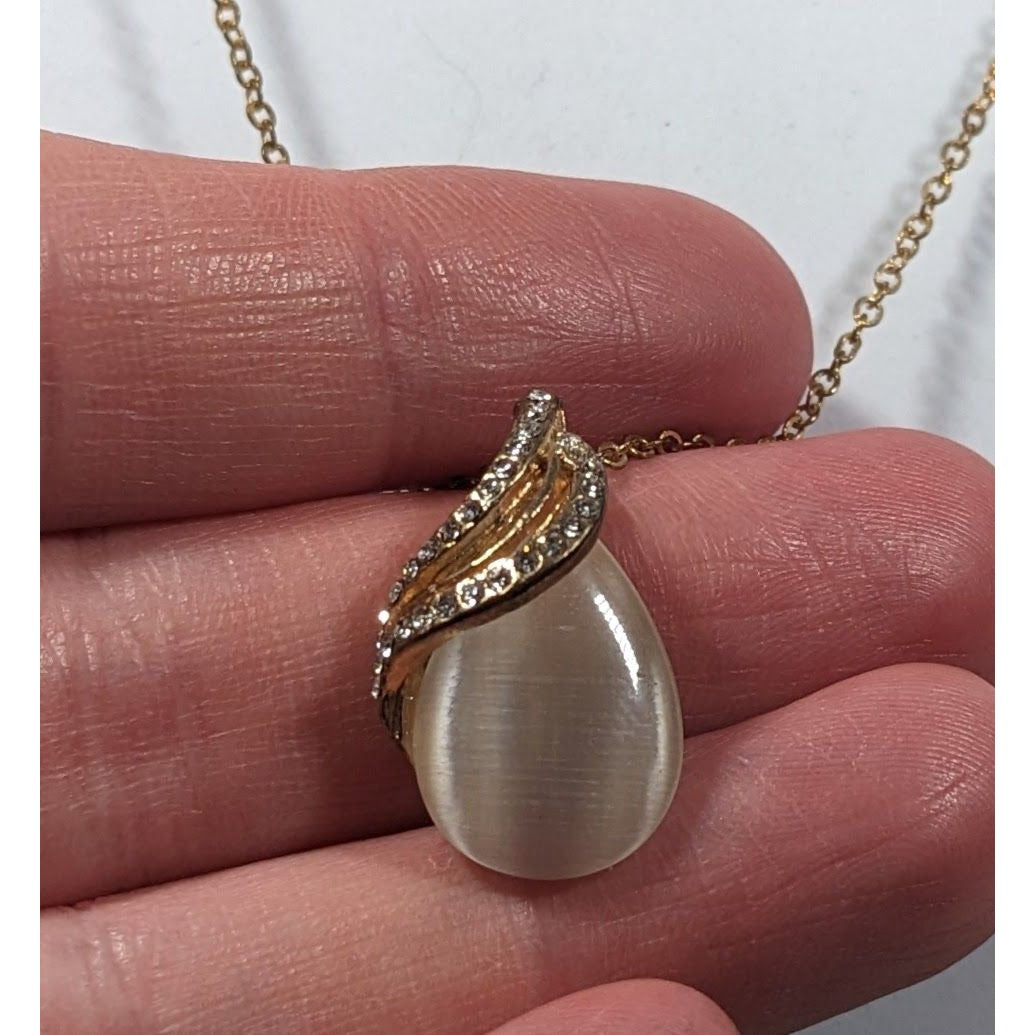 Elegant White Cateye Teardrop Pendant Necklace