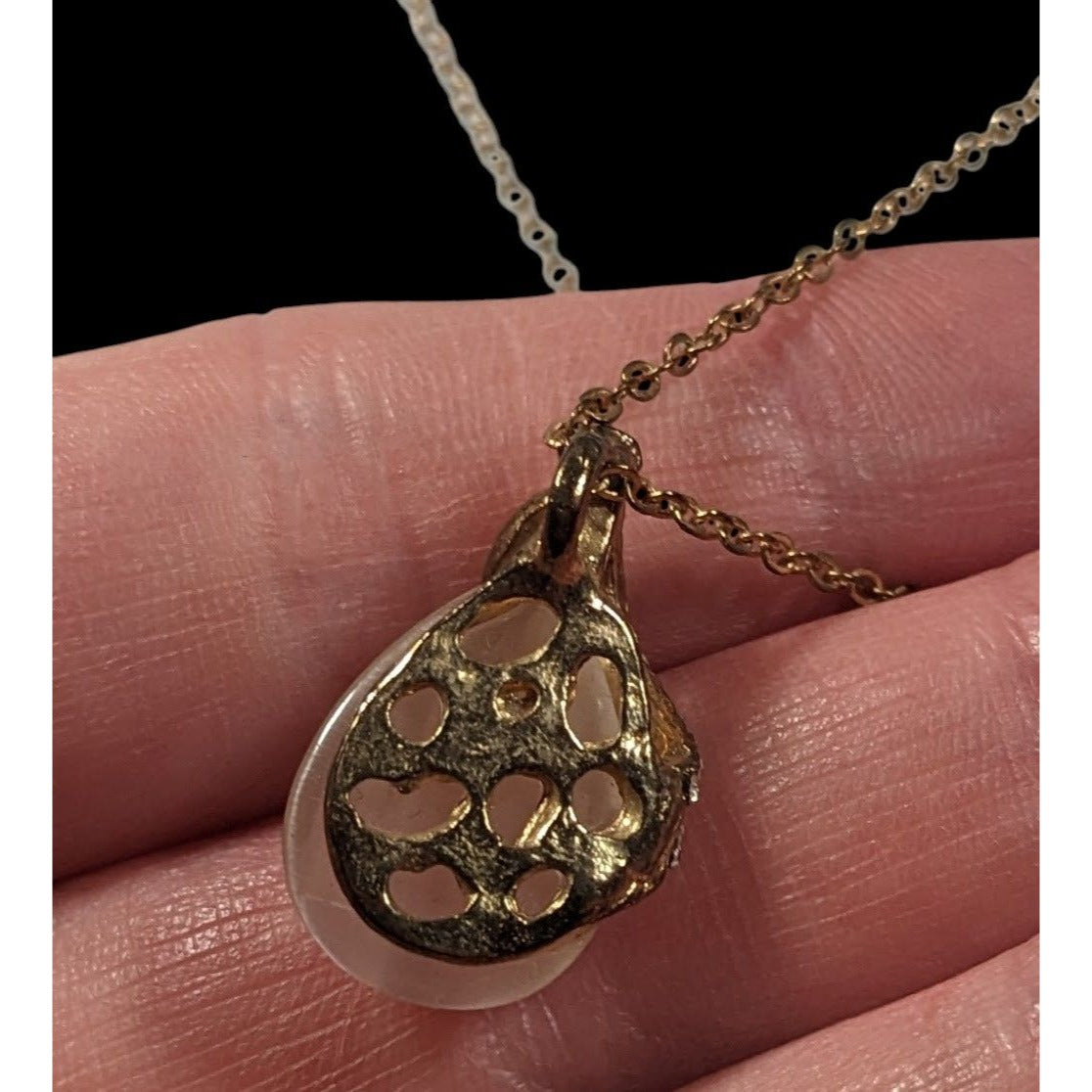 Elegant White Cateye Teardrop Pendant Necklace